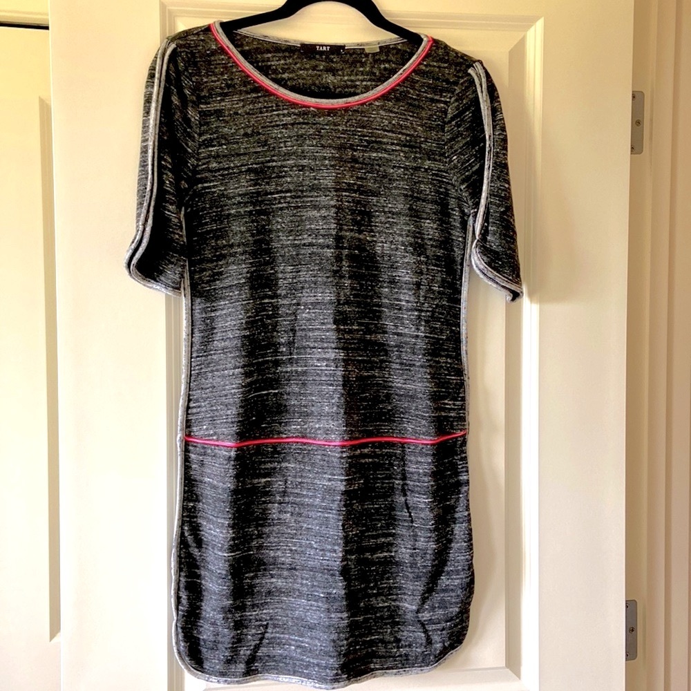 Tart lightweight dress